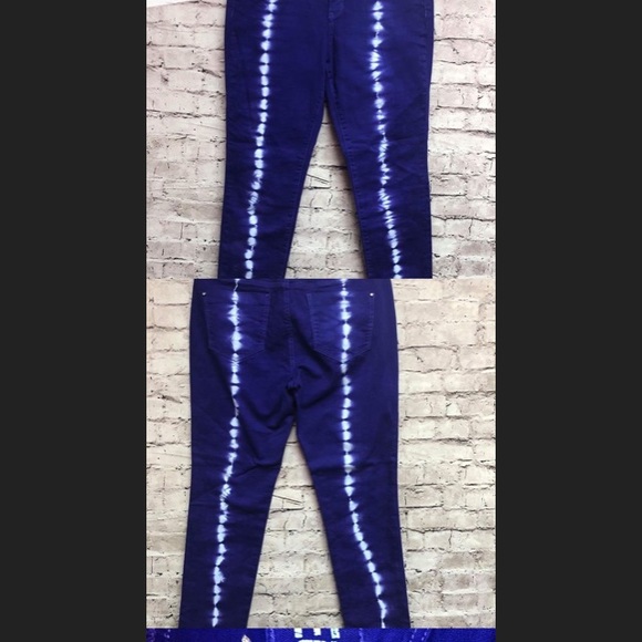 DKNY Tye Dye jeans - Picture 2 of 11